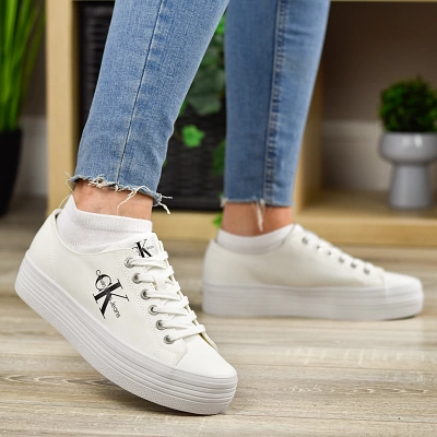 Calvin Klein - Flatform Essential Sneaker - Off White 1